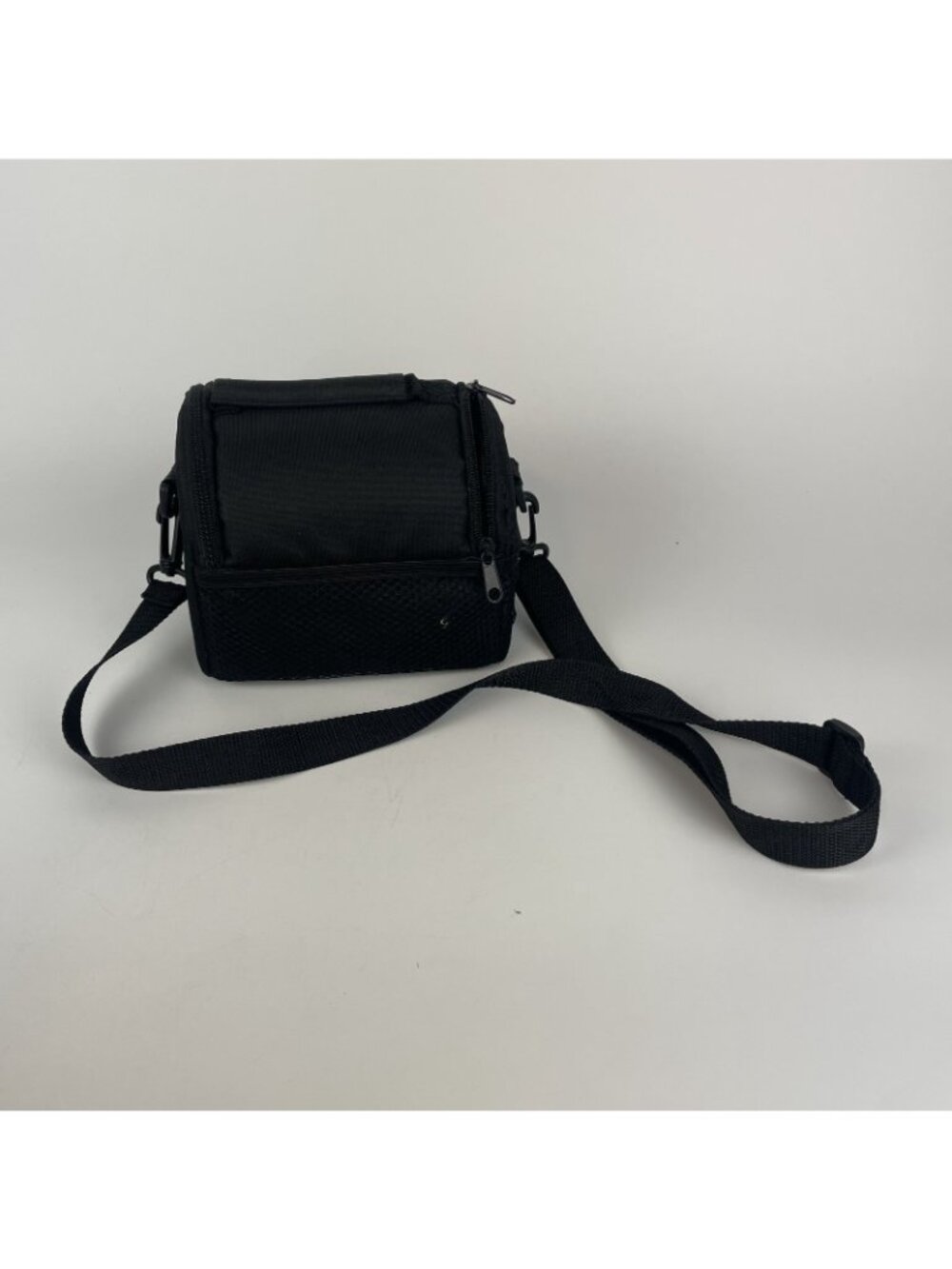 Polaroid iE827 Retro Digital Camera 18MP Red β W/ Strap & Bag | No Power - Picture 3 of 5